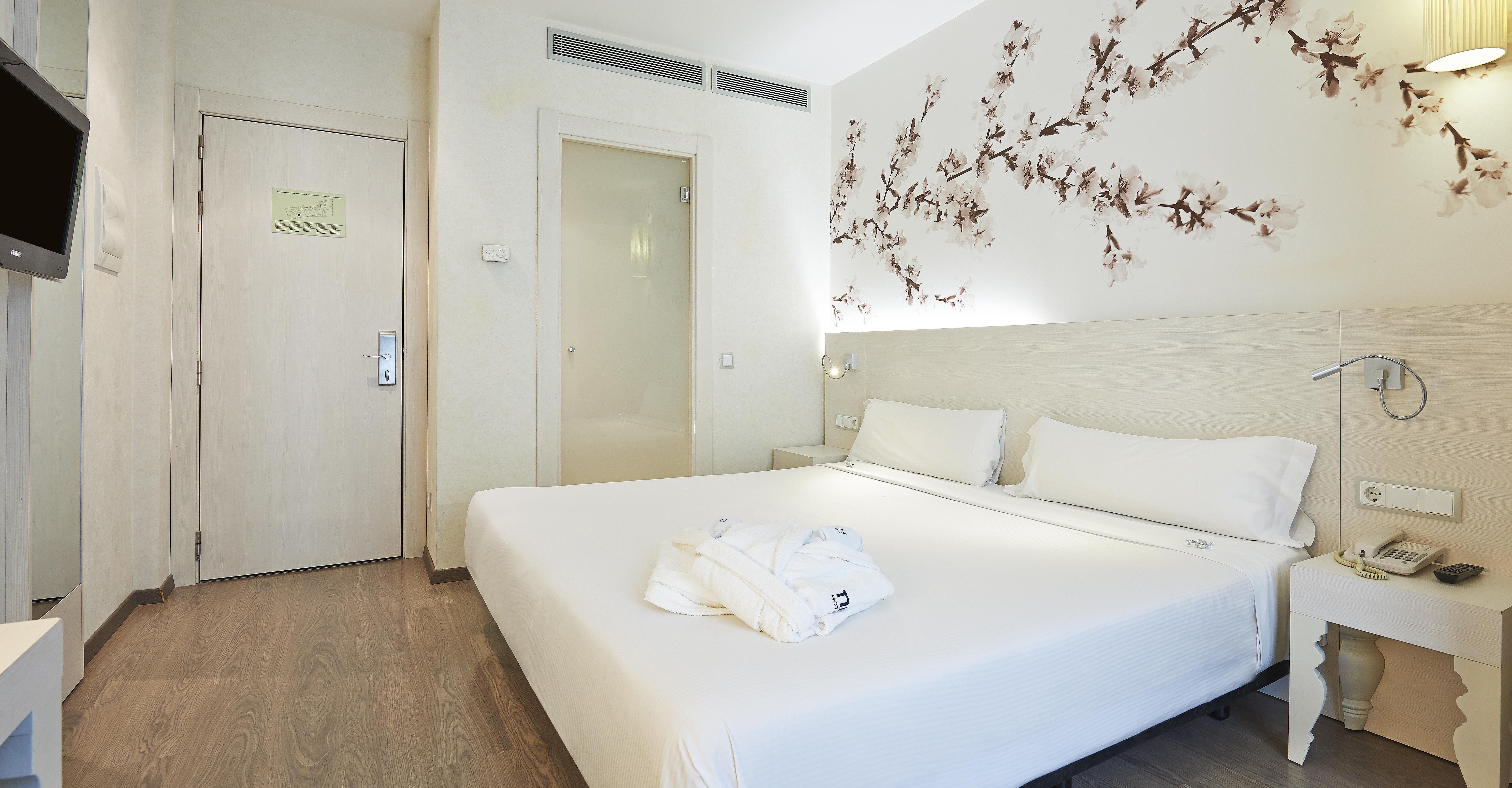 Hotel Catalonia La Boqueria 4*